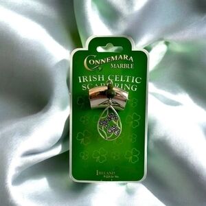NWT CONNEMARA MARBLE Shamrock Scarf Ring Green Silver Irish Celtic Scarf Ring